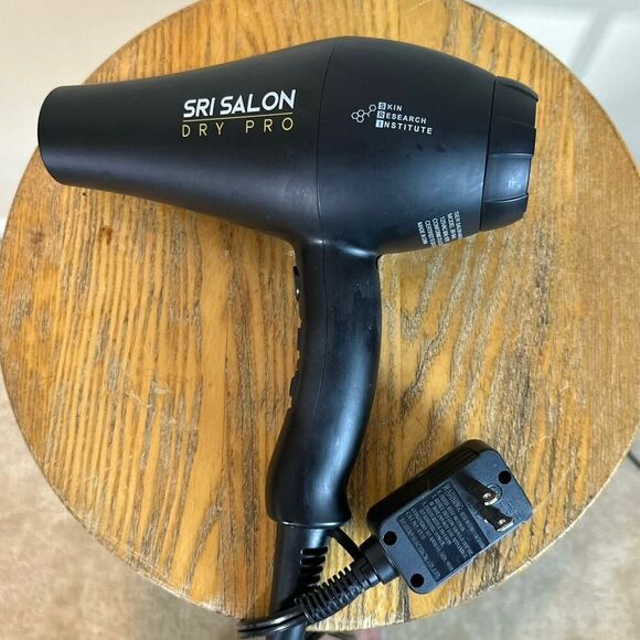 SRI Salon Dry Pro MODEL JRI-104A11 Infrared Light Blow Dryer - Picture 1 of 6